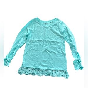Beautiful Carter’s Blue Long Sleeve Blouse with Lace Trim Size 5